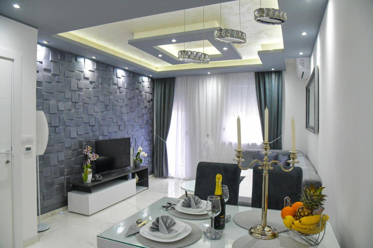 Apartman Nina Sremska Mitrovica Exterior foto
